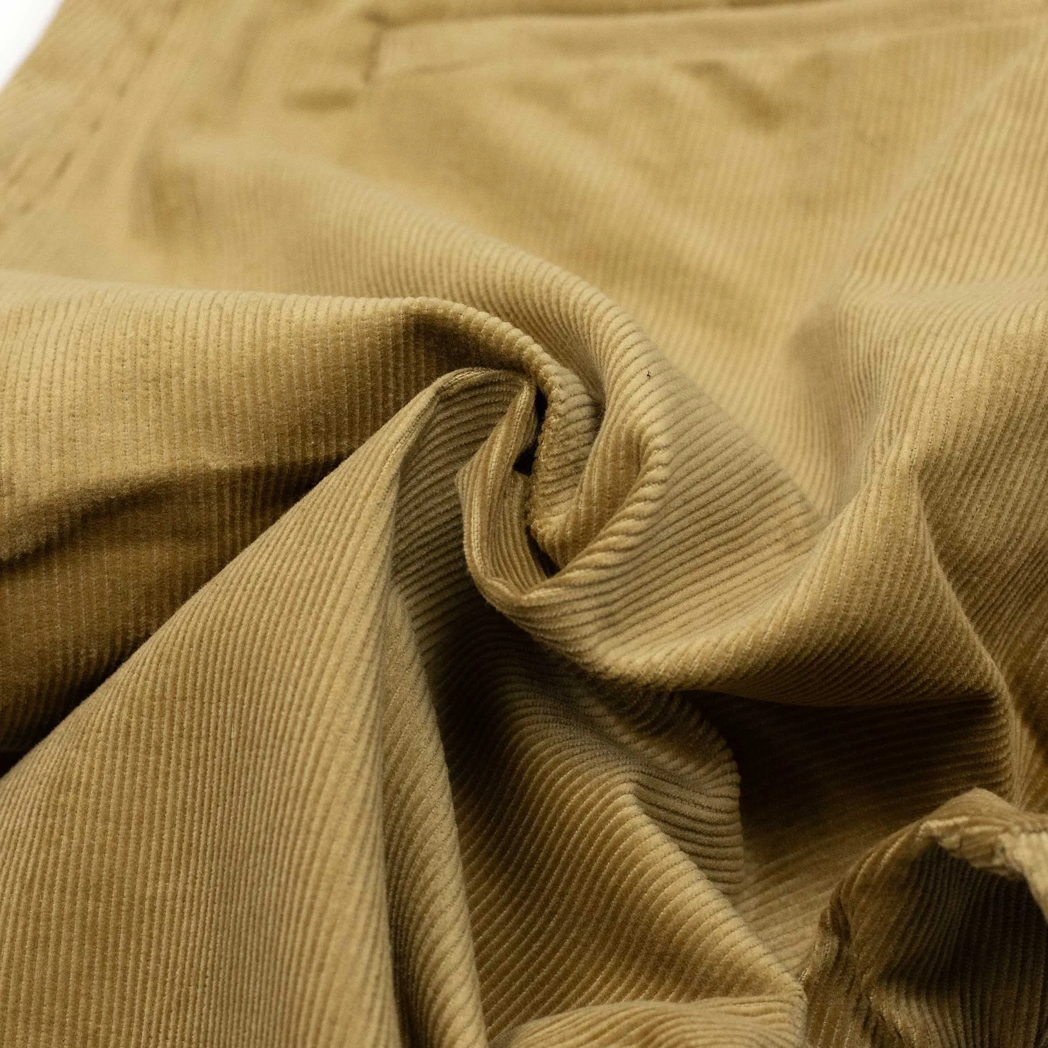 Balloon trousers in gold cotton corduroy