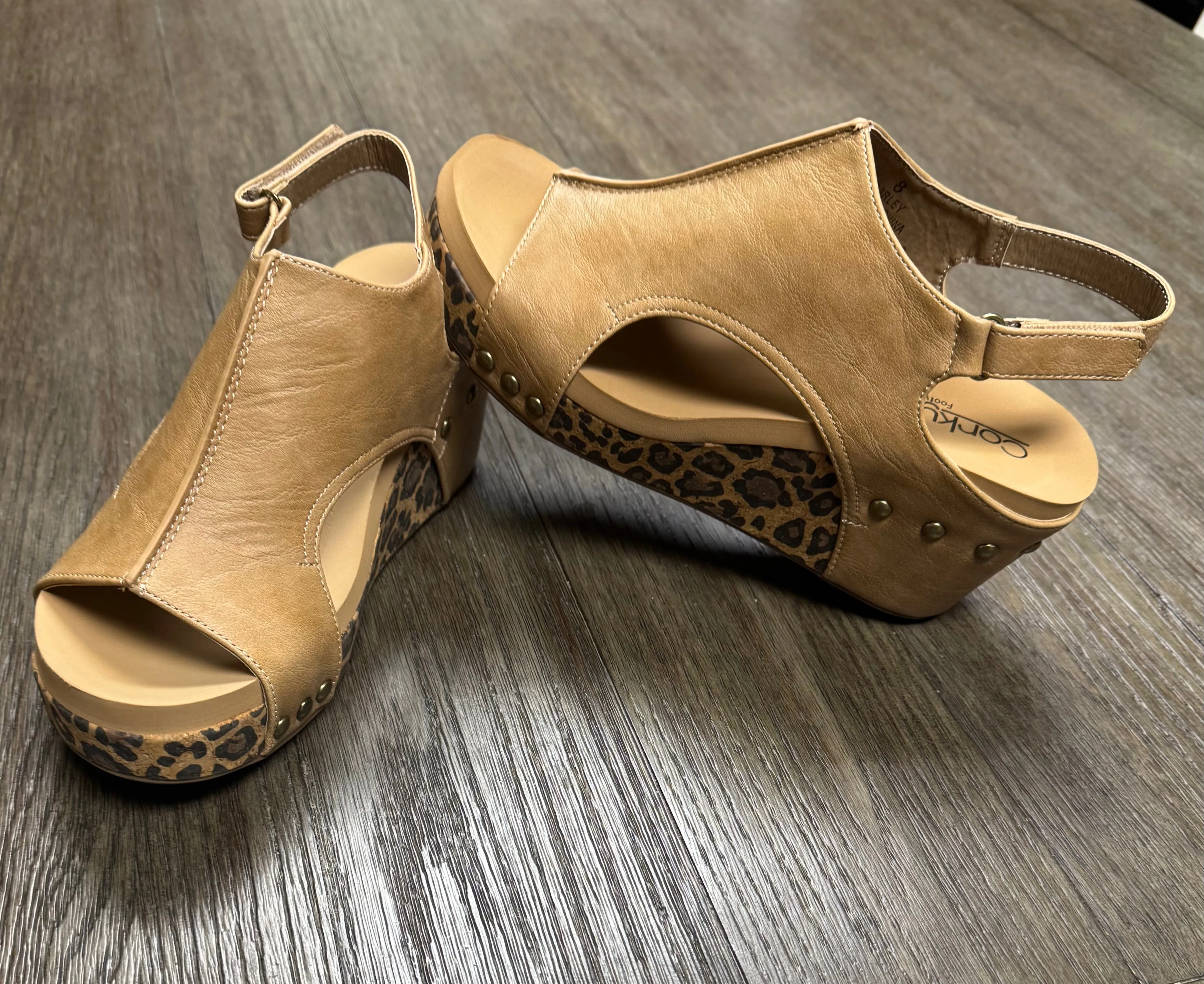 Corkys "Carley" in Taupe Smooth Leopard