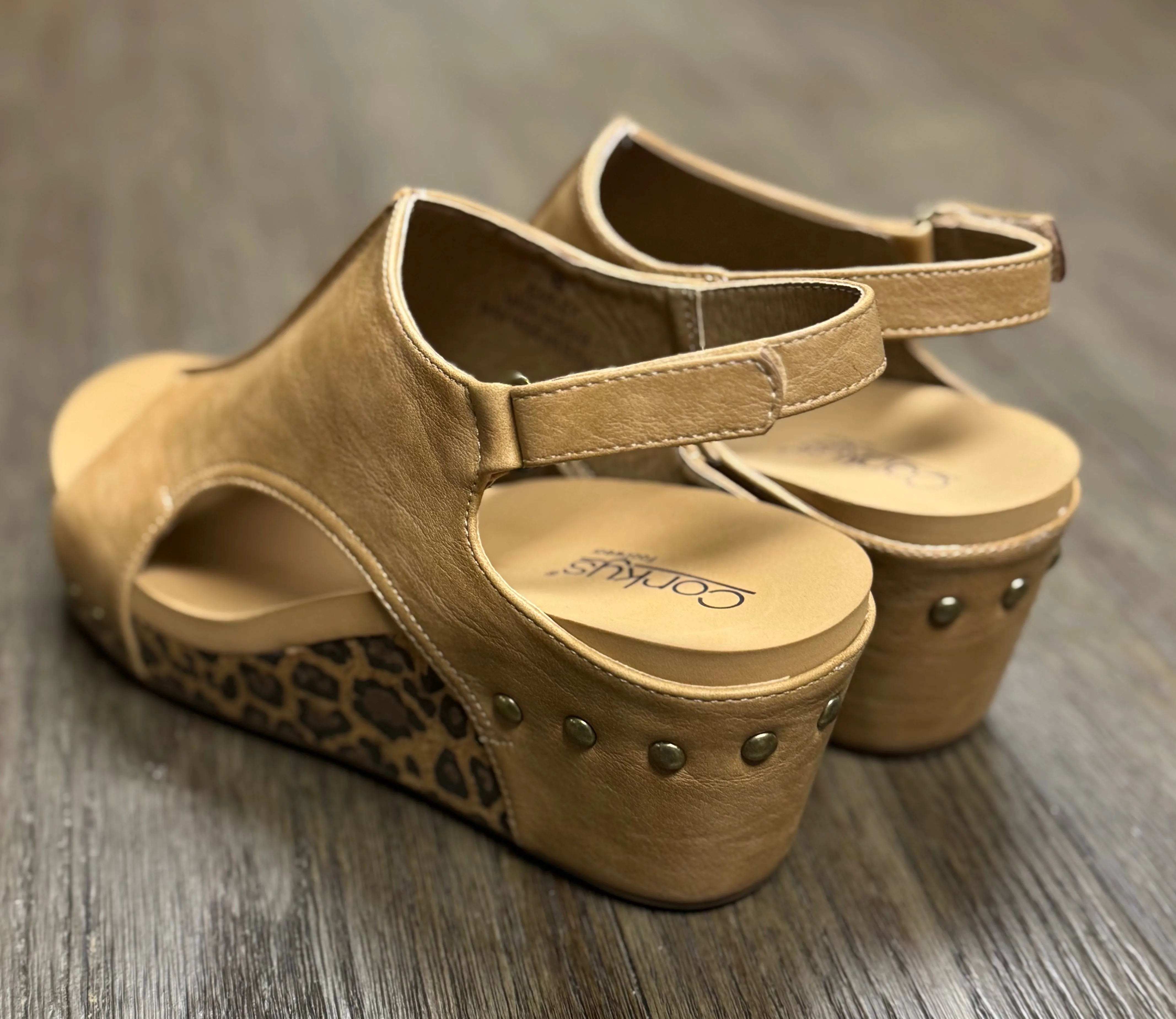 Corkys "Carley" in Taupe Smooth Leopard