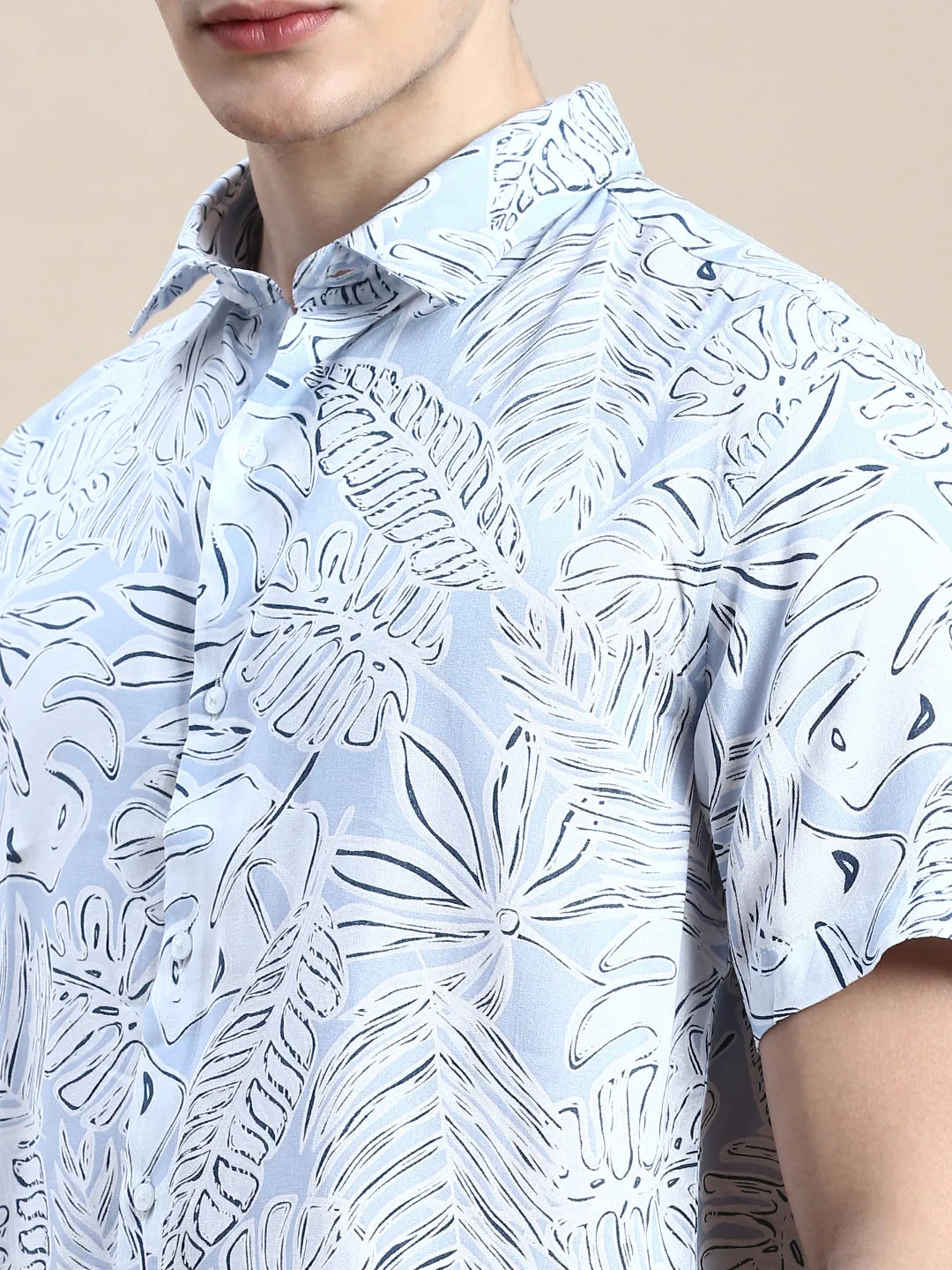 Men Blue Standard Slim Fit Floral Printed Cotton Casual Shirt