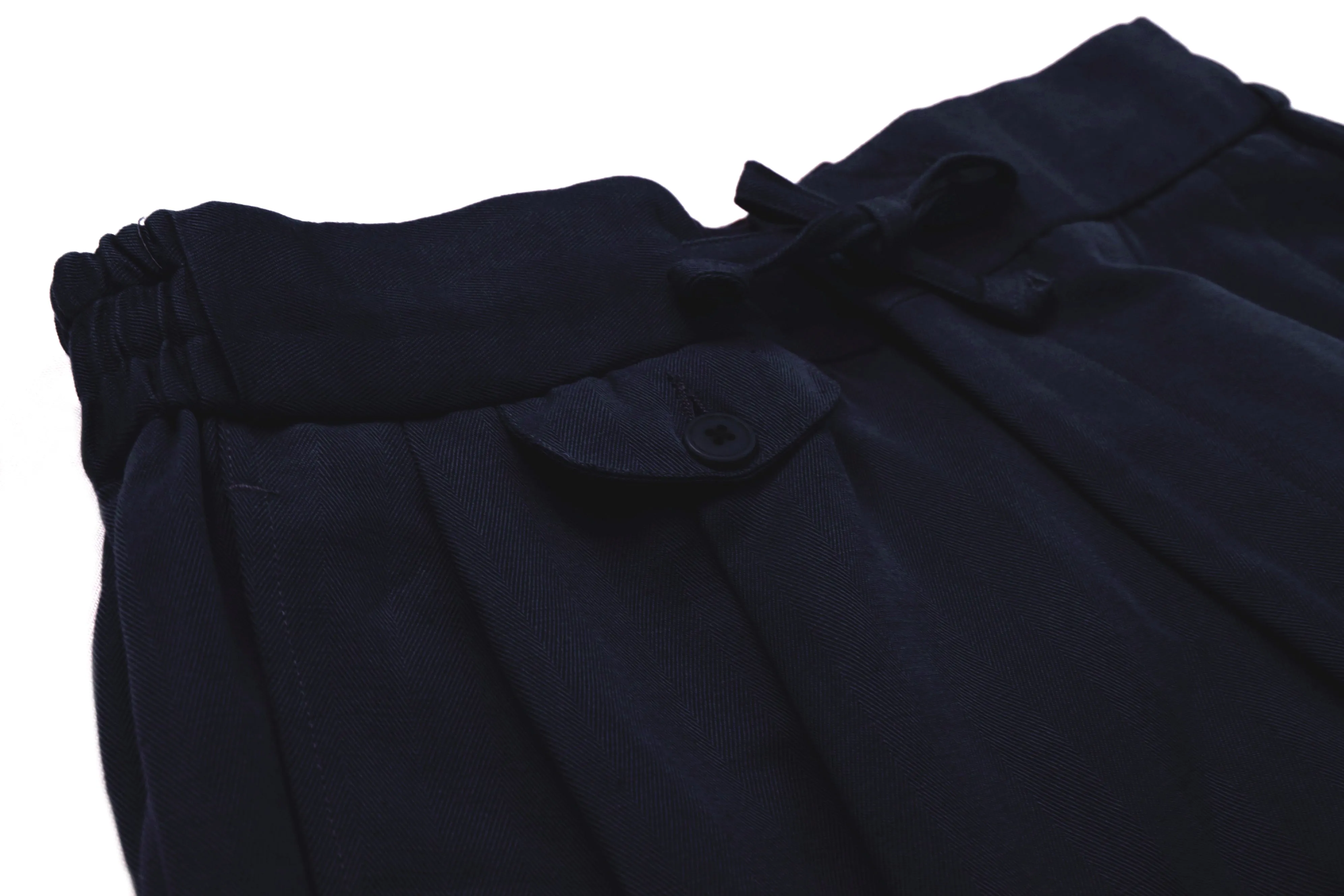 Navy Linen Bermuda Shorts